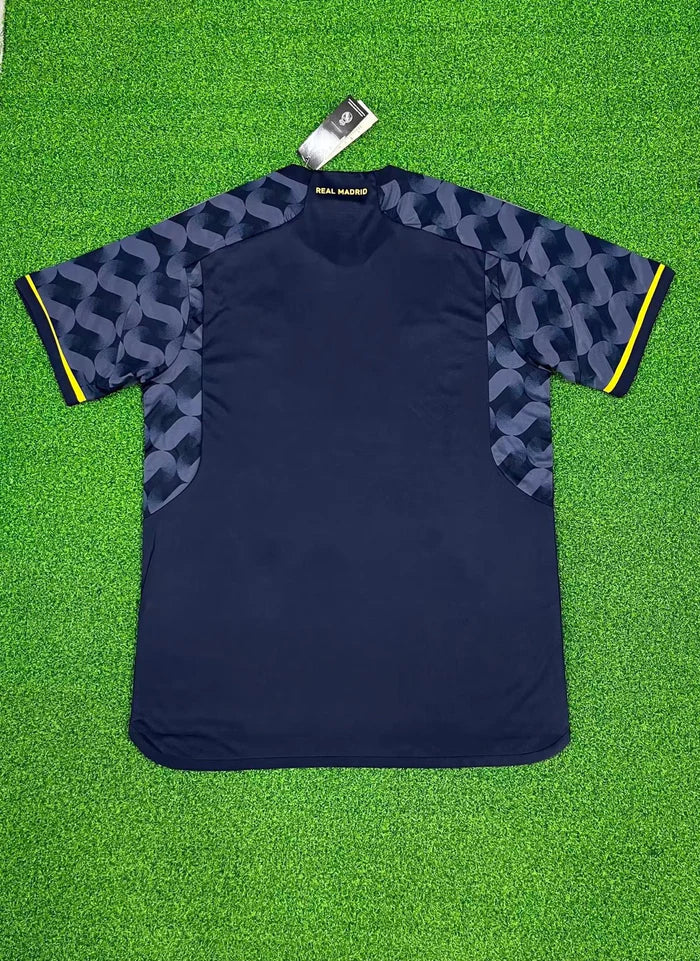 Maillot Real Madrid saison 2023-2024 extérieur